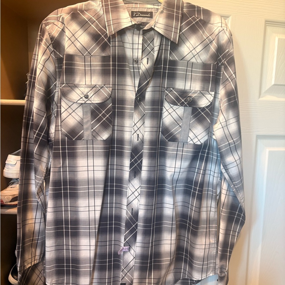 7 Diamonds Black and White Plaid Button Down Shirt